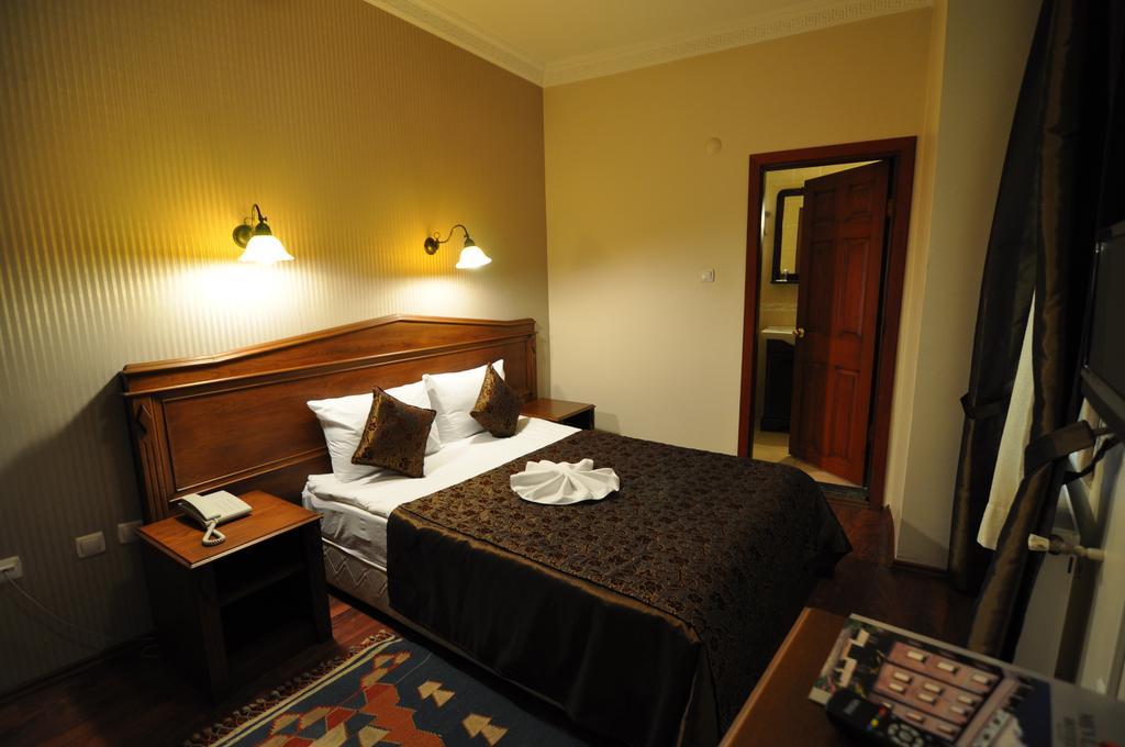 Mevlana Hotel Istanbul Room photo